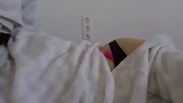 Snapshot of zorritasuperhot chatting on 12/28/24, 02:21 zorritasuperhot online show from 12/28/24, 02:21