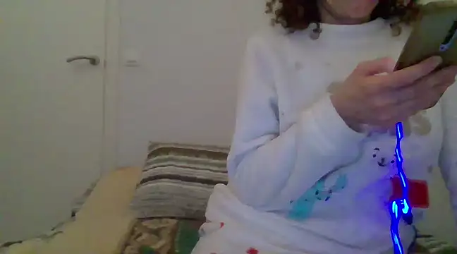 Snapshot of zorritasuperhot chatting on 01/15/25, 10:46 zorritasuperhot online show from 01/15/25, 10:46