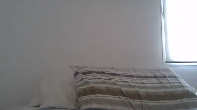 zorritasuperhot online show from 04/25/26, 12:52