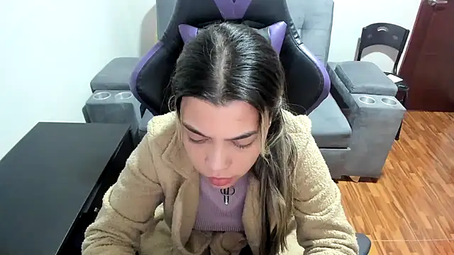 LuisaReyes 2911 online show from 03/03/25, 02:36