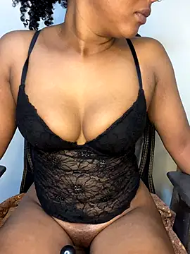 sweetestval online show from 10/17/25, 04:59