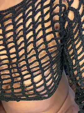 sweetestval online show from 10/22/25, 07:08