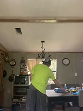 hottestcouplevaa online show from 02/27/26, 01:00