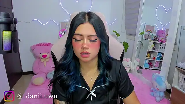 Snapshot of CuteDani_ chatting on 03/12/26, 03:56 CuteDani online show from 03/12/26, 03:56