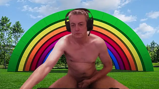 JulioMaximus online show from 04/21/26, 09:37