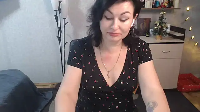 BeatriksS online show from 12/29/24, 08:04