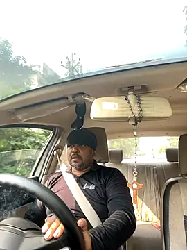 Dick 6inches online show from 10/25/25, 04:31