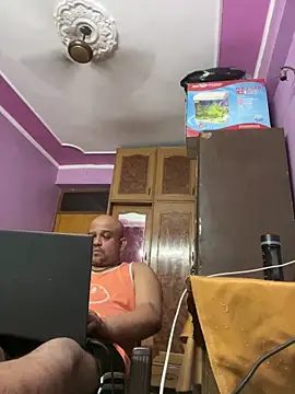 Dick 6inches online show from 04/25/26, 01:41