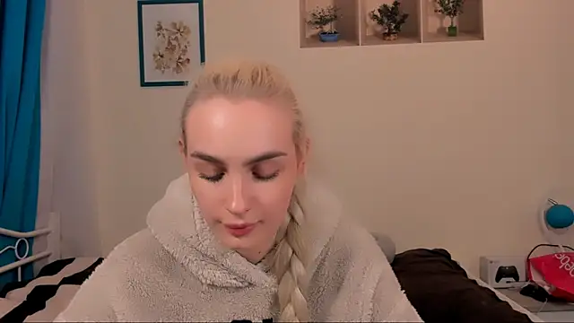 OliviaKisss online show from 04/19/26, 06:21
