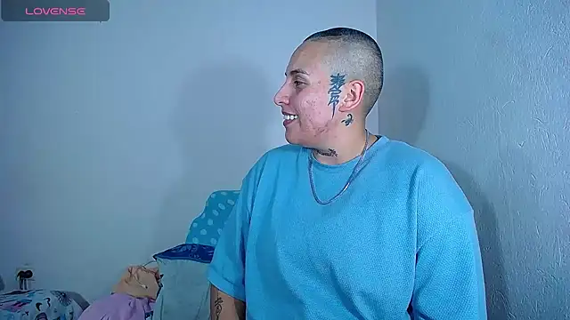 Yessi rousse online show from 12/02/24, 05:15