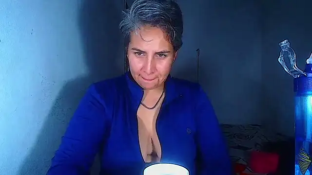 Yessi rousse online show from 07/23/26, 12:24