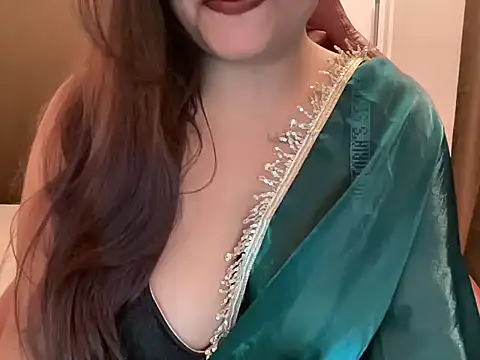 Snapshot of shanayaaa_1 chatting on 02/07/26, 01:31 shanayaaa 1 online show from 02/07/26, 01:31