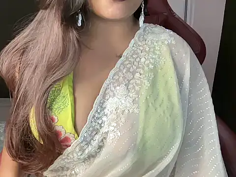 Snapshot of shanayaaa_1 chatting on 02/20/26, 06:52 shanayaaa 1 online show from 02/20/26, 06:52