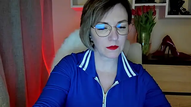 feliziaDesire online show from 03/19/26, 02:21