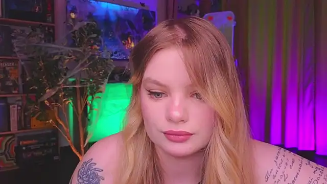 Hottie Jane online show from 10/24/25, 09:28