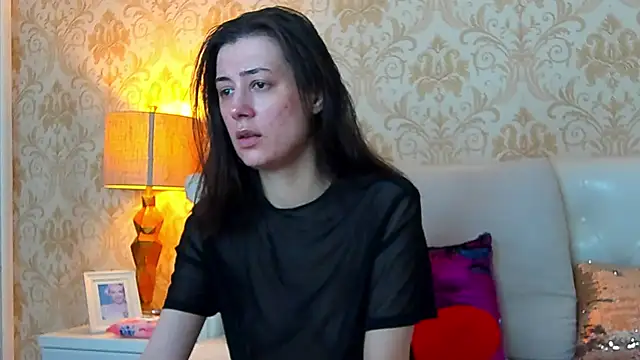 JuliaHunts online show from 01/15/26, 06:18