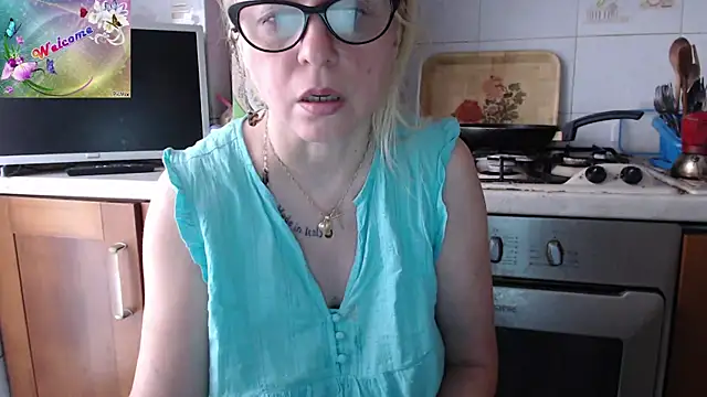 martachatte online show from 09/21/25, 06:26