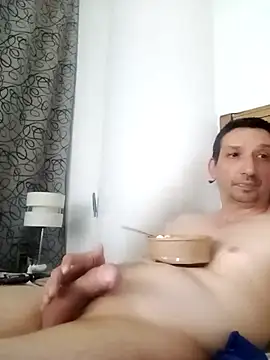 Snapshot of Pacobakan042 chatting on 11/28/25, 10:23 Pacobakan042 online show from 11/28/25, 10:23