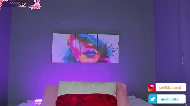 Snapshot of ariel35 chatting on 03/01/25, 01:22 ariel35 online show from 03/01/25, 01:22