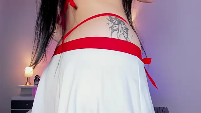 ice grace online show from 10/31/25, 08:48