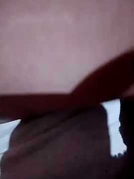 Snapshot of Uriel1615 chatting on 09/26/25, 04:55 Uriel1615 online show from 09/26/25, 04:55