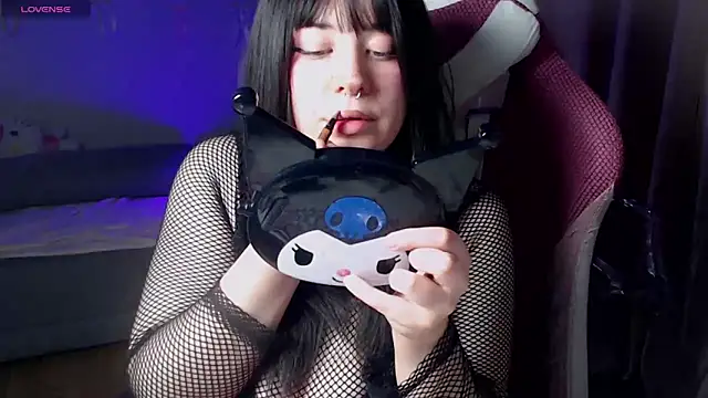 MeowkaUwU  online show from 05/14/26, 09:32