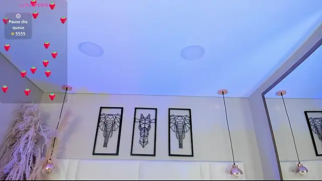 Rebeca jones online show from 10/20/25, 12:27