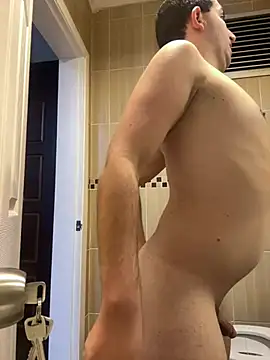 Snapshot of strange6696 chatting on 01/26/25, 04:41 strange6696 online show from 01/26/25, 04:41