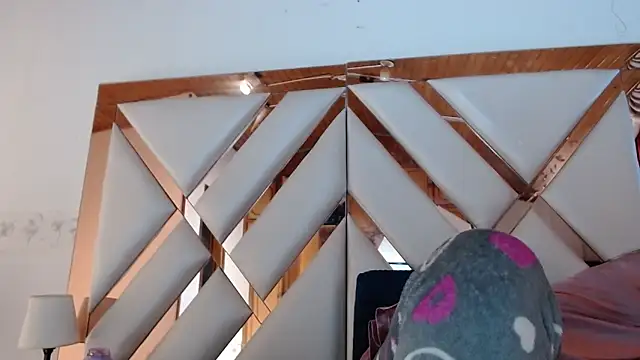 nathaly low1 online show from 02/25/26, 12:48