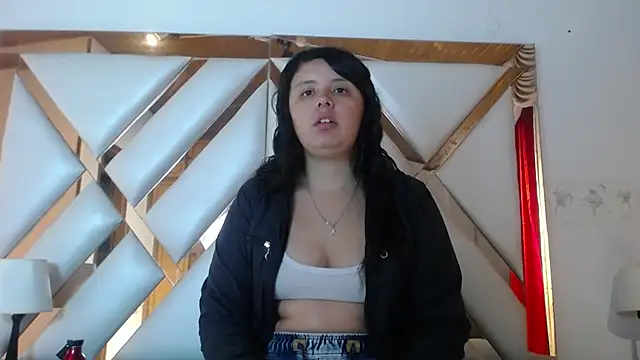 nathaly low1 online show from 05/21/26, 01:18
