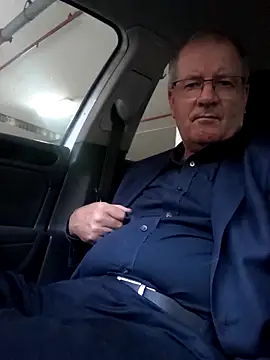 stiffandlubedxh online show from 12/09/24, 07:28