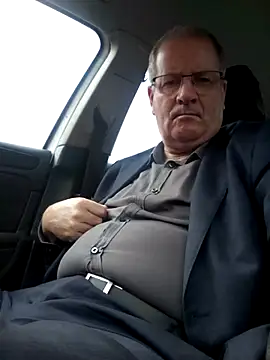 stiffandlubedxh online show from 12/09/24, 08:54