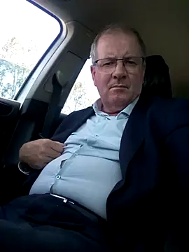 stiffandlubedxh online show from 12/11/24, 02:19