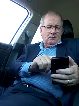 stiffandlubedxh online show from 12/12/24, 02:04