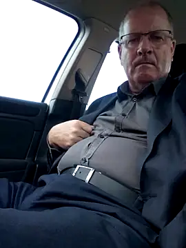 stiffandlubedxh online show from 01/06/25, 08:50