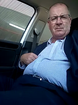 stiffandlubedxh online show from 01/08/25, 07:45