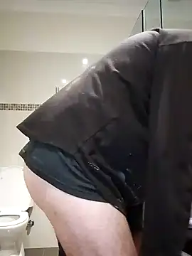 stiffandlubedxh online show from 02/07/25, 09:26