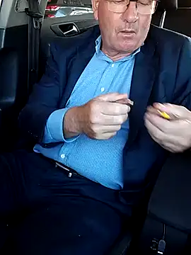 stiffandlubedxh online show from 03/03/25, 07:32