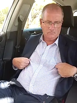 stiffandlubedxh online show from 03/05/25, 02:36