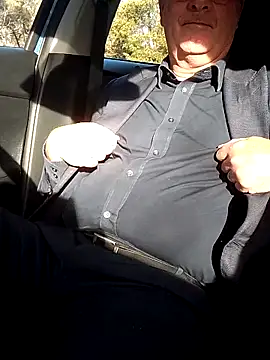 stiffandlubedxh online show from 11/12/25, 09:03