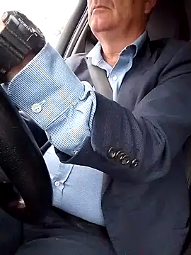 stiffandlubedxh online show from 02/08/26, 08:34