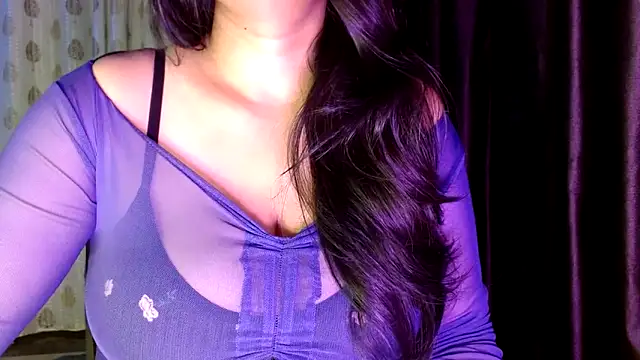 janifer001 online show from 03/01/26, 12:23