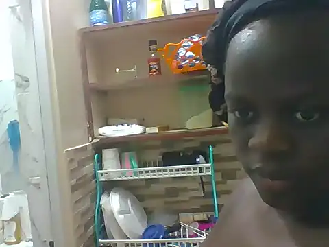 Snapshot of Sexy_Chocolate_Babe chatting on 03/05/25, 10:32 Sexy Chocolate Babe online show from 03/05/25, 10:32