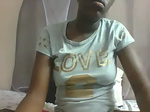 Snapshot of Sexy_Chocolate_Babe chatting on 03/10/25, 10:59 Sexy Chocolate Babe online show from 03/10/25, 10:59