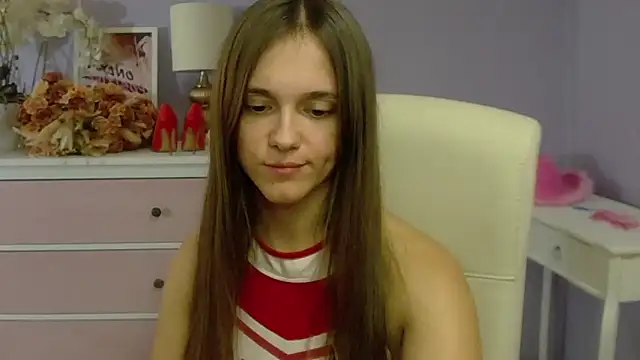 Snapshot of dirtyxEmily chatting on 03/06/25, 10:52 dirtyxEmily online show from 03/06/25, 10:52