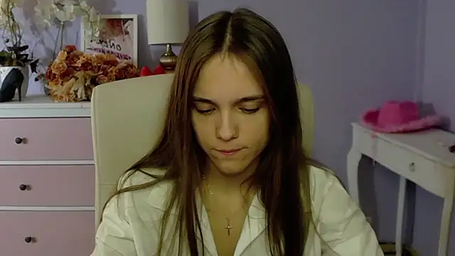 Snapshot of dirtyxEmily chatting on 03/21/25, 07:33 dirtyxEmily online show from 03/21/25, 07:33