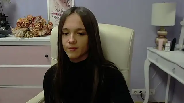 Snapshot of dirtyxEmily chatting on 10/02/25, 06:42 dirtyxEmily online show from 10/02/25, 06:42