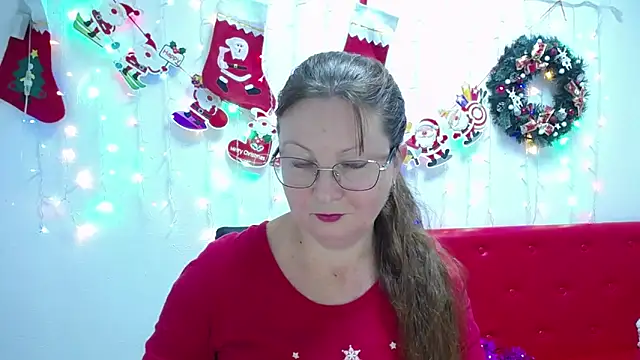 VanessaHotts online show from 12/28/24, 09:20