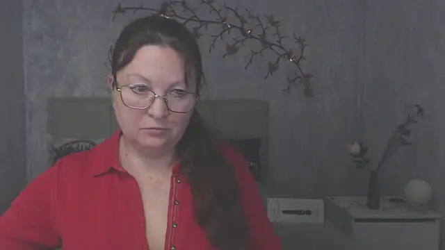 VanessaHotts online show from 02/20/26, 06:48