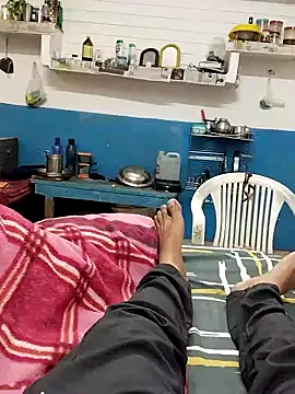 Snapshot of Sanny212 chatting on 02/03/25, 10:03 Sanny212 online show from 02/03/25, 10:03